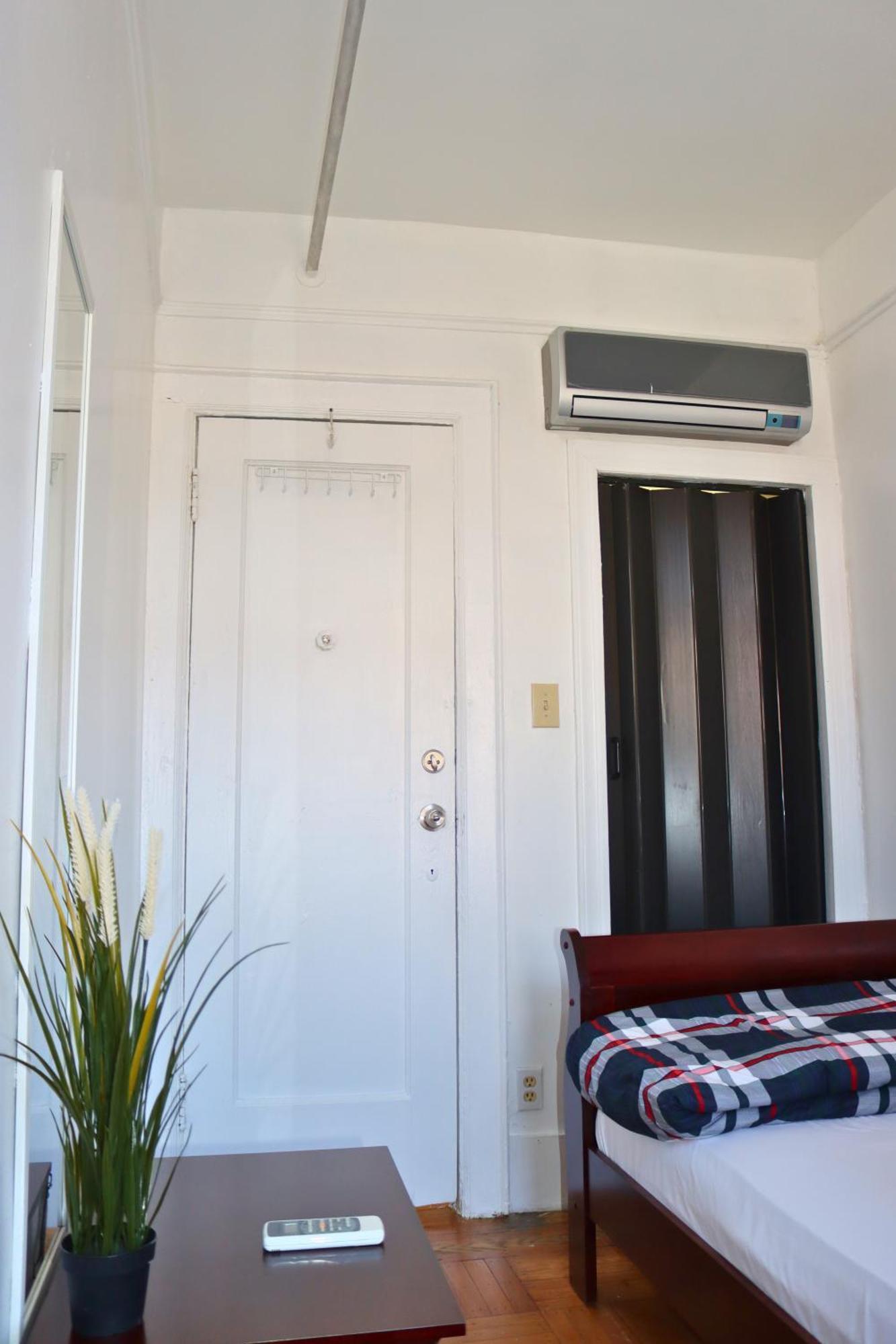Klo Guest House Нью-Йорк Экстерьер фото